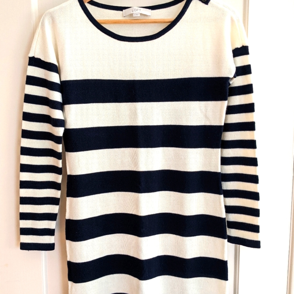 Loft sweater dress  EUC